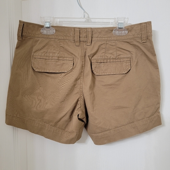 Old Navy Size 2 Dark Khaki Perfect 5" Shorts, Excellent Used Condition - Picture 2 of 9